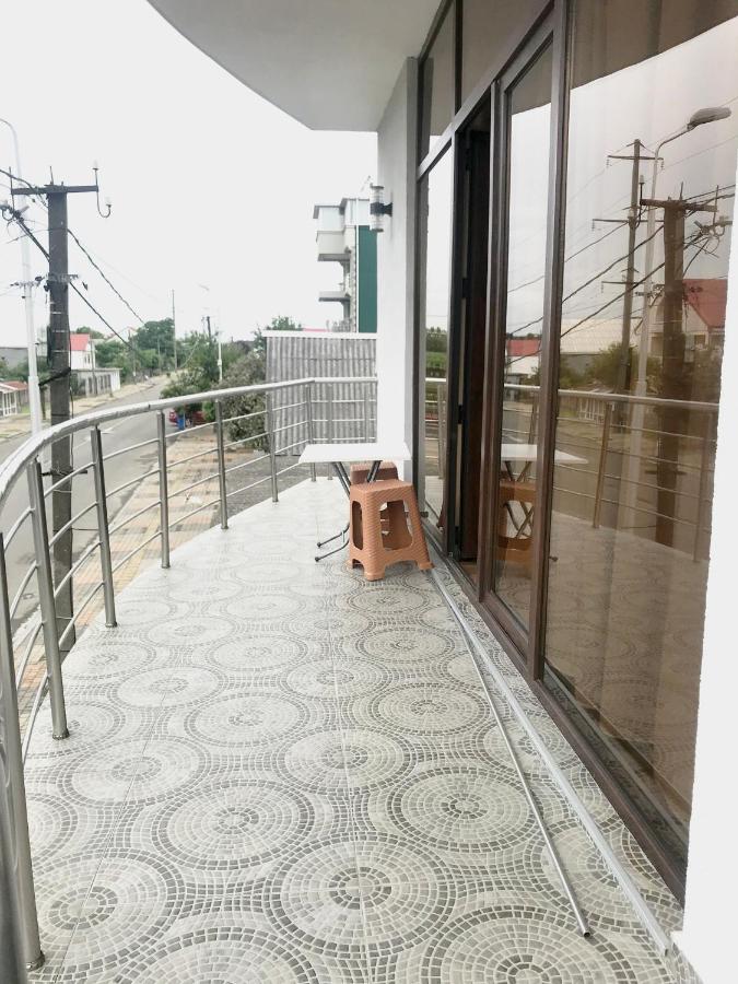 Tiktok House Hotel Кобулети Екстериор снимка