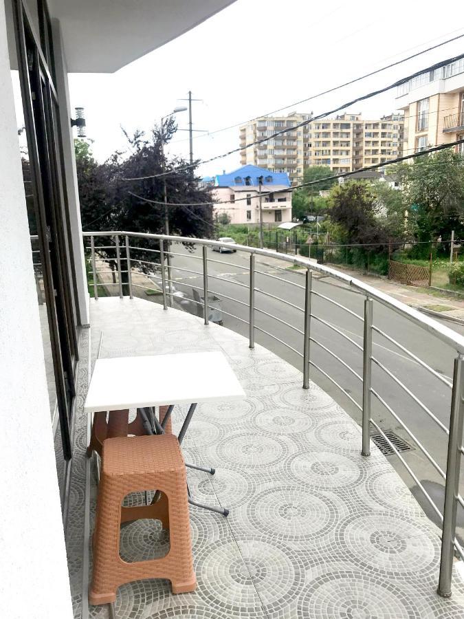 Tiktok House Hotel Кобулети Екстериор снимка