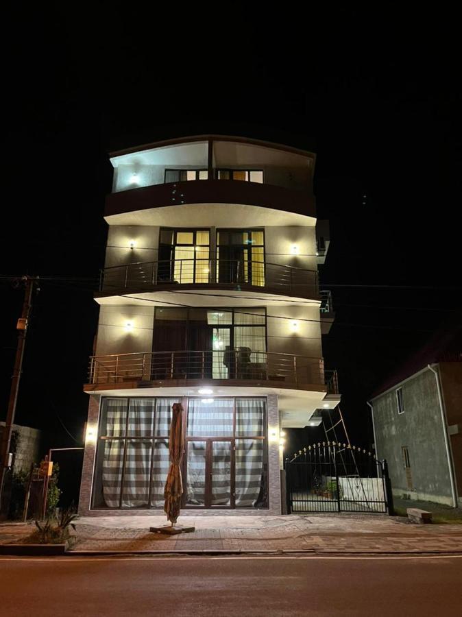 Tiktok House Hotel Кобулети Екстериор снимка